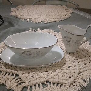 Vintage Rosenthal Bettina Gravy Boat 3436 29 & Creamer 3436 /16